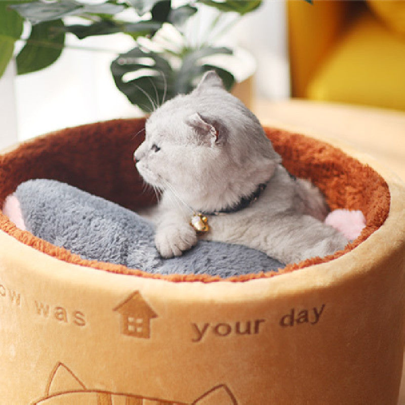 Round plush nest (cute)